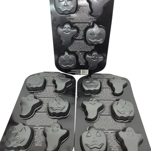 Set Of 3 WILTON Halloween Jack O Lantern Carved Pumpkin Mini Cake Pan Non Stick - Picture 2 of 7